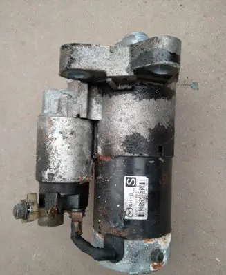 Mazda 3 II Starter motor SH1B