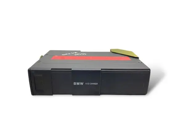 BMW 5 E39 CD/DVD changer 8361584