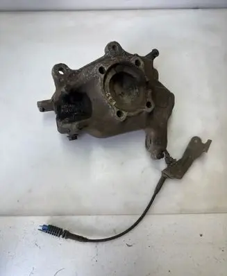 BMW 5 E39 Front wheel hub 1092853