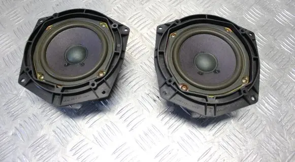 Honda Legend III KA9 High frequency speaker in the rear doors 