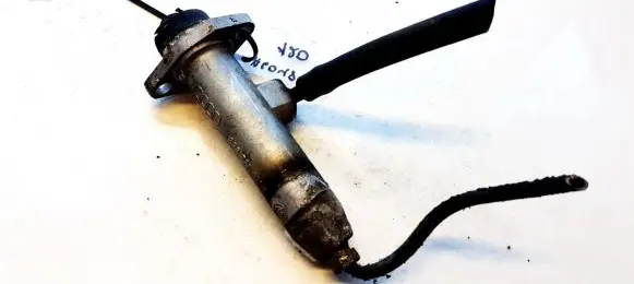 Audi 80 90 B3 Clutch master cylinder 893721401B