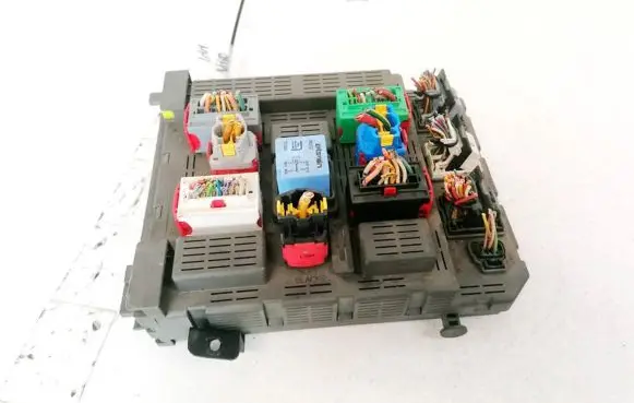 Peugeot 607 Fuse box set 9641958680