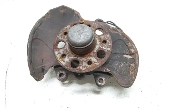 Mercedes-Benz CLK AMG A209 C209 Front wheel hub spindle knuckle