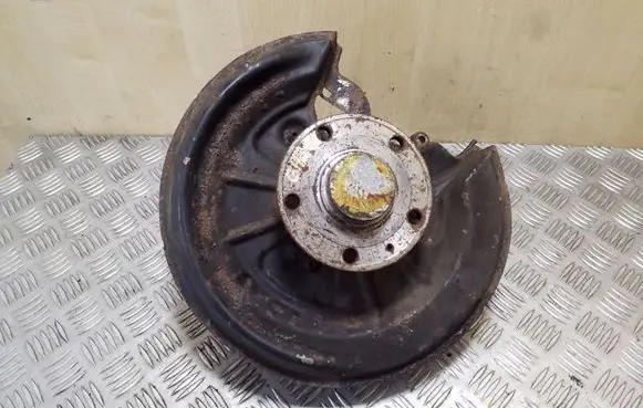 Audi A3 S3 8P Rear wheel hub