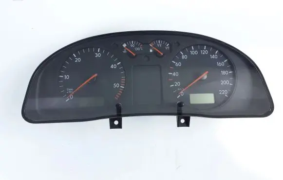 Volkswagen PASSAT B5 Speedometer (instrument cluster) 3B0919881N 3B0919881