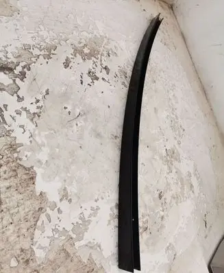 BMW X6M F86 Rear door glass trim molding 7317785