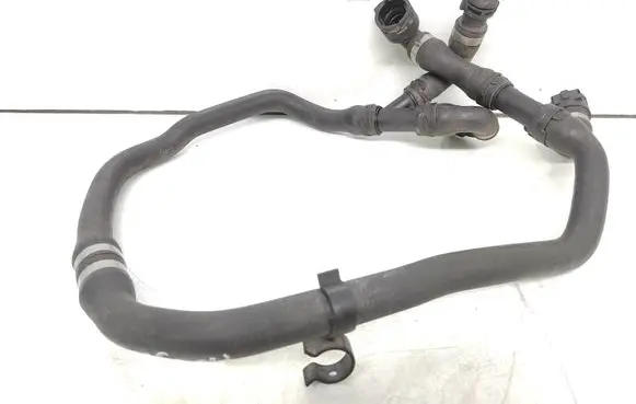 BMW 5 E60 E61 Engine coolant pipe/hose 7537315 6922644