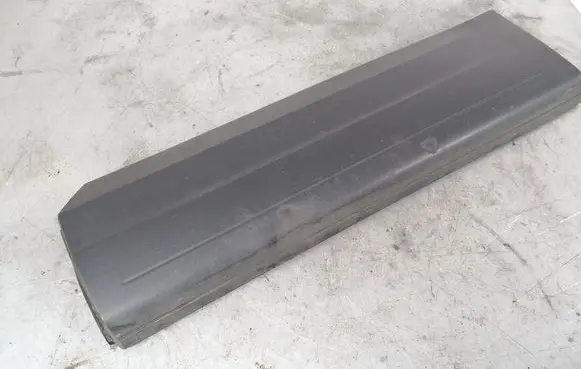 Volkswagen Tiguan Rear door trim (molding) 5N0854949A
