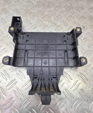 Volvo S60 Engine control unit holder 6G9N17108A 30729835