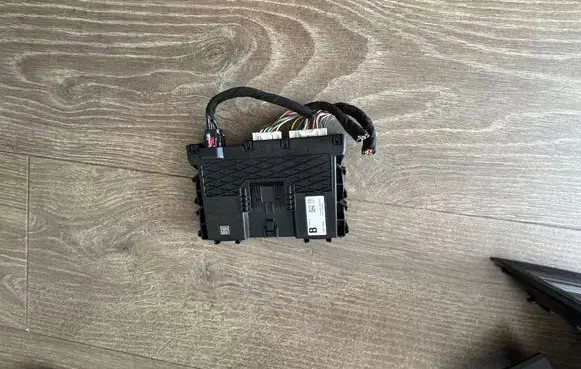 Renault Symbioz Other devices 284Z17873R