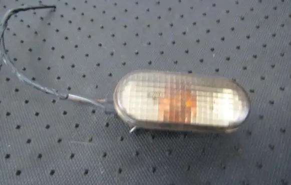 Volkswagen Polo III 6N 6N2 6NF Front fender indicator light 3a0949117b 8580.49