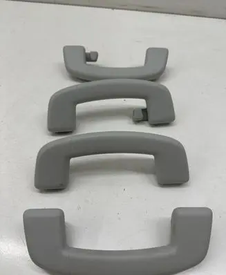 Skoda Karoq A set of handles for the ceiling 