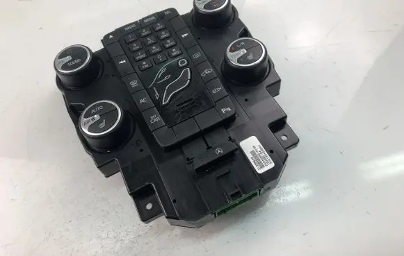 Interior fan control switch