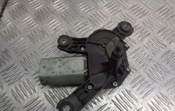 Opel Vectra C Wiper motor 53842597