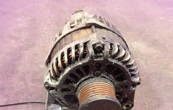 Nissan Versa Generator/alternator 23100EM01B