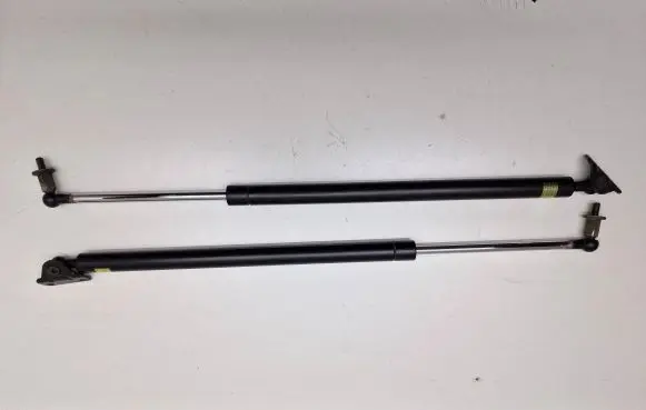 Mitsubishi Grandis Tailgate/trunk strut/damper
