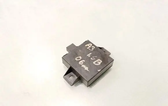 Audi A3 S3 8P Alarm control unit/module 