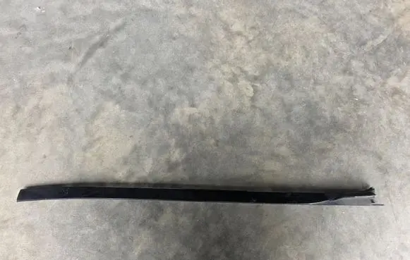 BMW X5 G05 Windshield trim 7463528