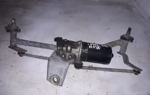 Peugeot 206 Front wiper linkage and motor 0390241360