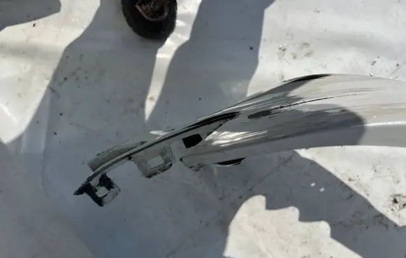 Peugeot 508 RXH Front bumper 9808513877