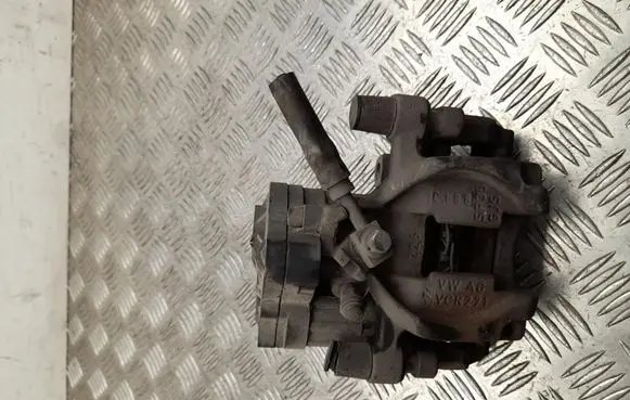 Rear brake caliper