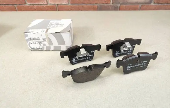 BMW X3 F25 Brake pads (front) 8883429 6856191 6859182