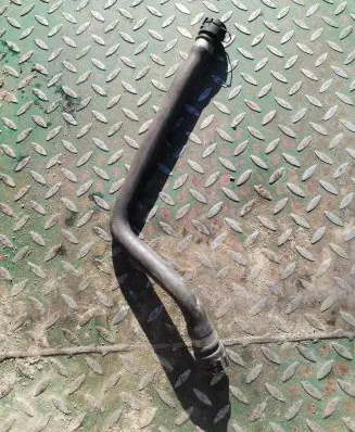 BMW 5 E60 E61 Engine mount bracket 11537735417