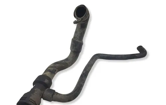 Audi A4 S4 B5 8D Engine coolant pipe/hose 