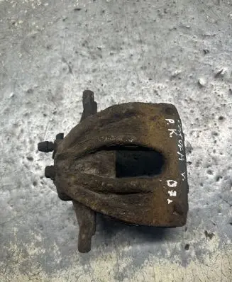 Toyota Corolla Verso AR10 Front brake caliper