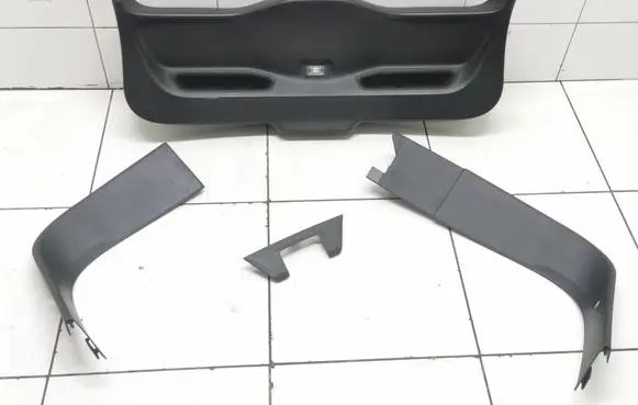 Volvo V40 Tailgate/boot cover trim set 31291049 31307477 31305467
