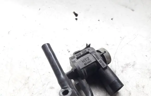 Audi A4 S4 B6 8E 8H Vacuum valve 1J0906283A