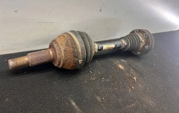 Audi Q7 4L Front driveshaft 7L0407271E