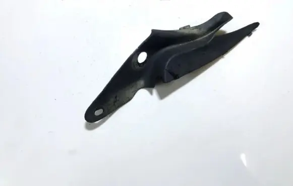 Volvo XC70 Wiper trim 8663894
