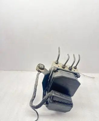 BMW 5 E39 ABS Pump 34516750383 0265900001 6750345
