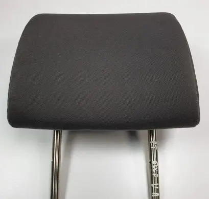 Volkswagen Golf V Rear seat headrest 