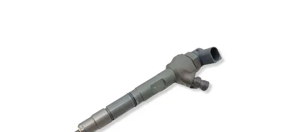 Volkswagen PASSAT B7 Fuel injector 03L130277J 0445110369