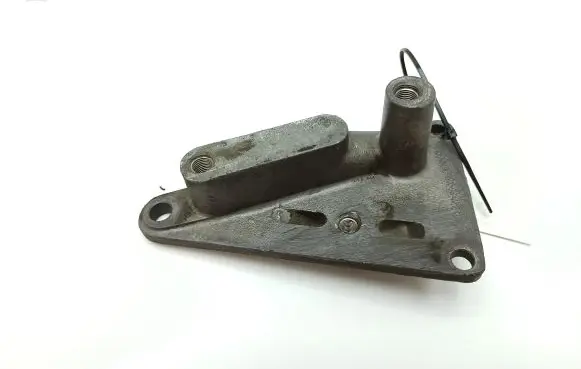 Rolls-Royce Silver Spur Power steering pump mounting bracket UE35534