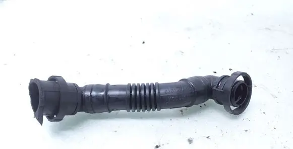 Volkswagen Touran I Breather hose/pipe 03G103493D