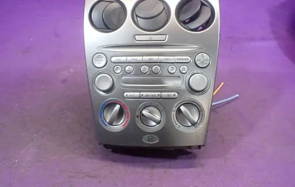 Mazda 6 Radio/CD/DVD/GPS head unit CRYM4272K