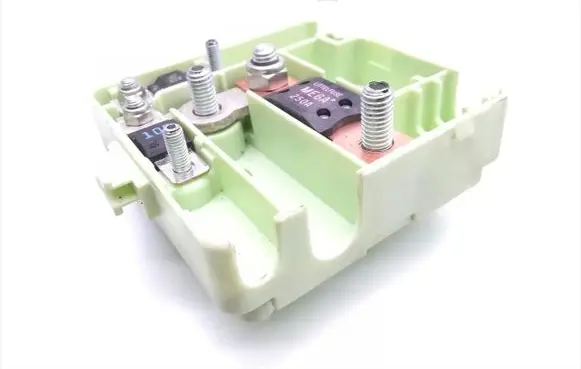 BMW X3 E83 Fuse module 6928945