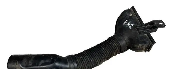 Air intake hose/pipe