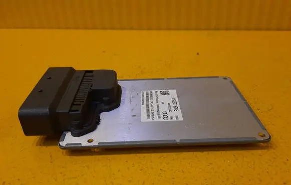 Audi R8 4S Engine control unit/module 4S0907376E