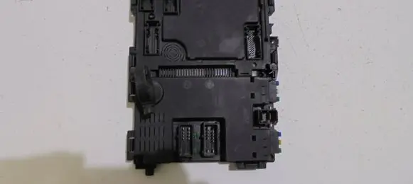 Peugeot 206 Fuse module 9626460880