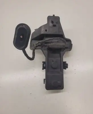 Volkswagen Touran I Tail light bulb cover holder 1T0945257D
