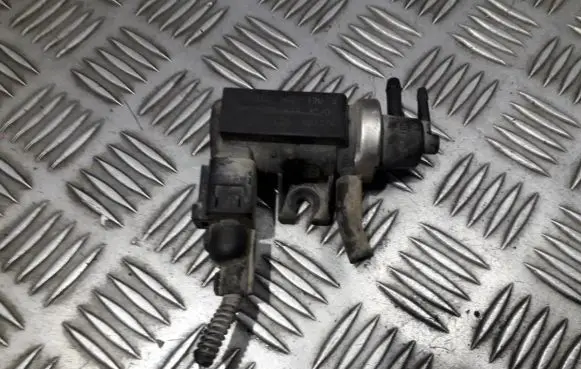 Volkswagen Sharan Turbo solenoid valve 1J0906627 72290320