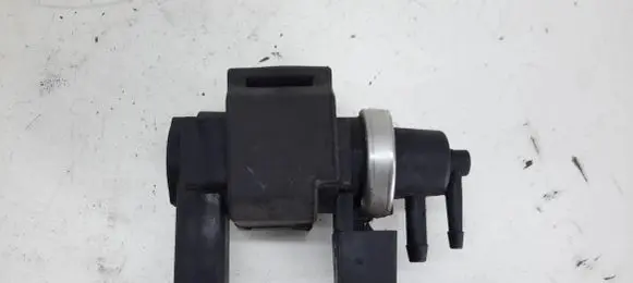 Audi A4 S4 B7 8E 8H Turbo solenoid valve 059906629