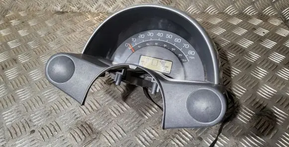 Smart ForTwo I Speedometer (instrument cluster) 110008872013 0010126 0010126V001