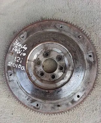 Skoda Fabia Mk2 (5J) Pressure plate