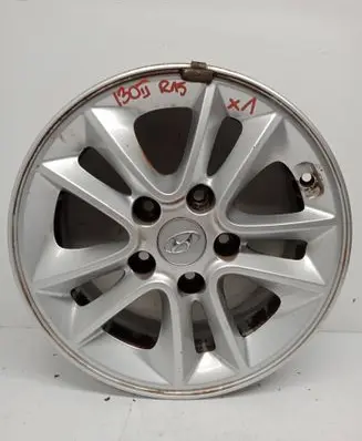 Hyundai i30 R15 alloy rim 