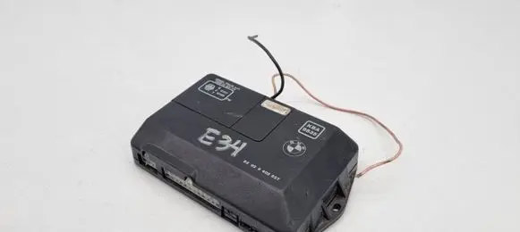 BMW 5 E34 Alarm control unit/module 9402527 82929402527